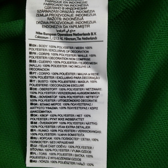 Nike Dri-FIT activewear long sleeve shirt - Picture 5 of 6